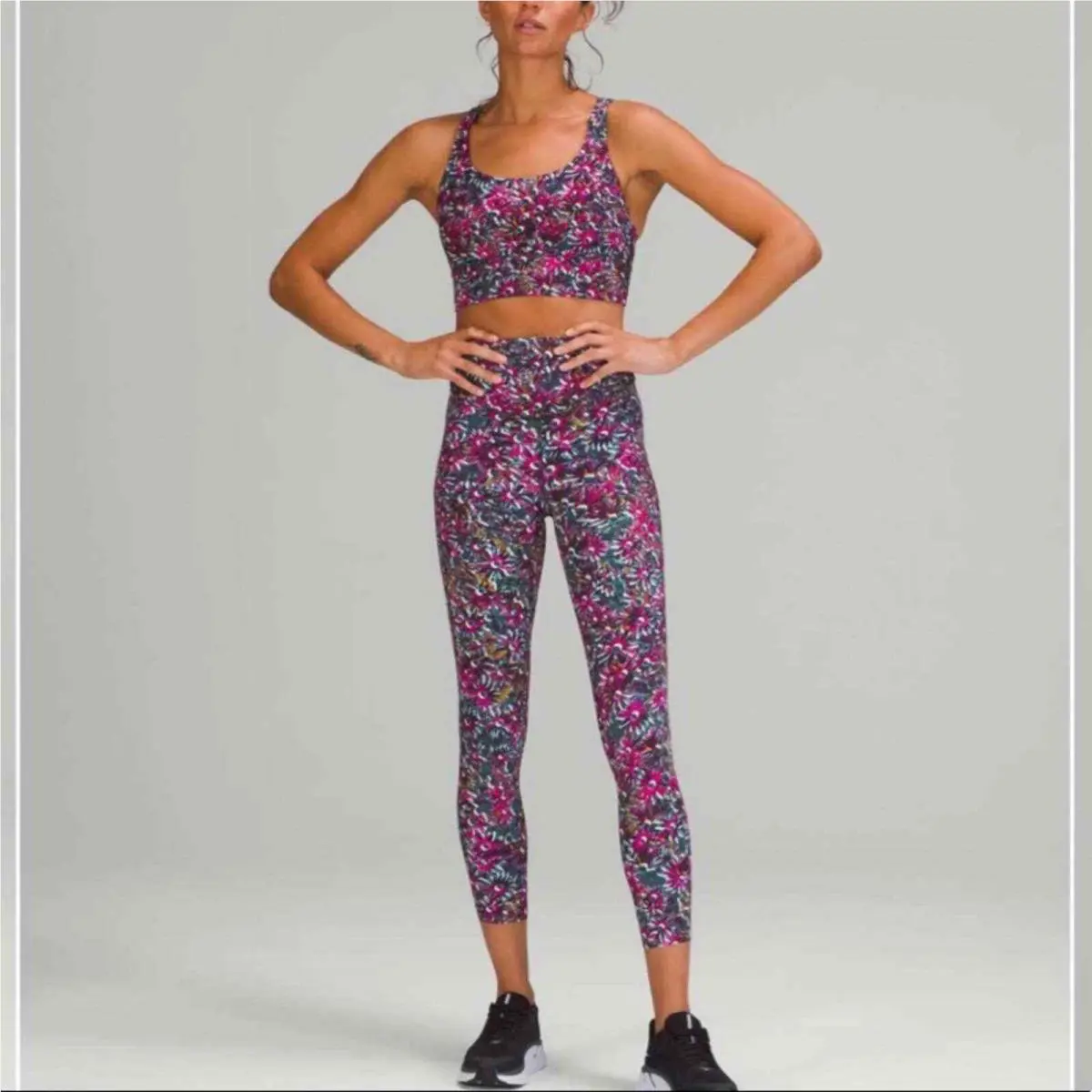 Lululemon clothing - Pink 2