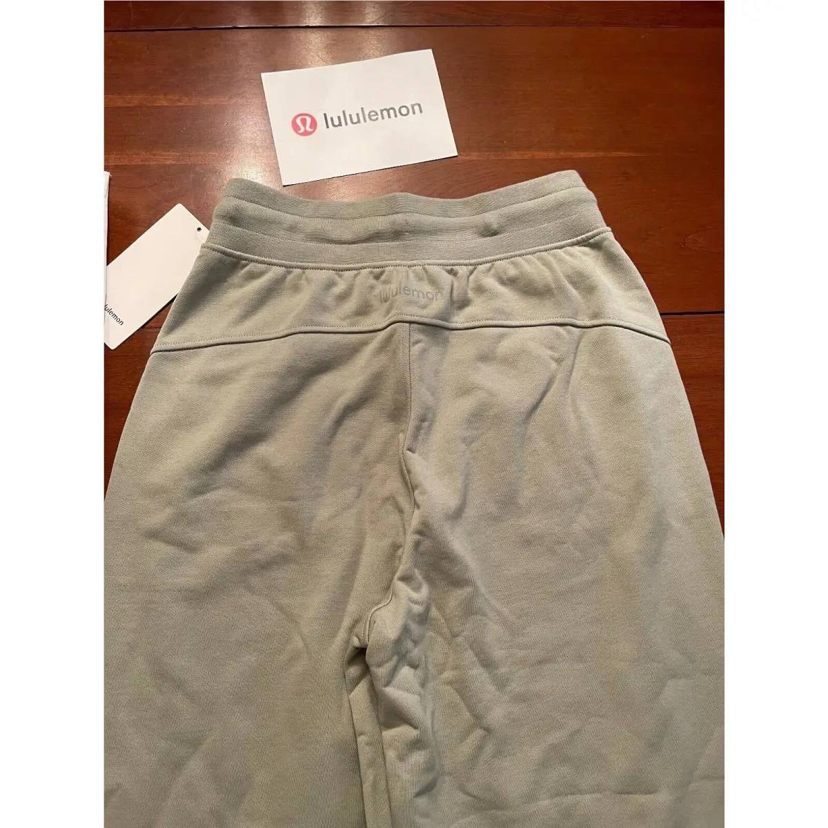 Lululemon clothing - Green 1