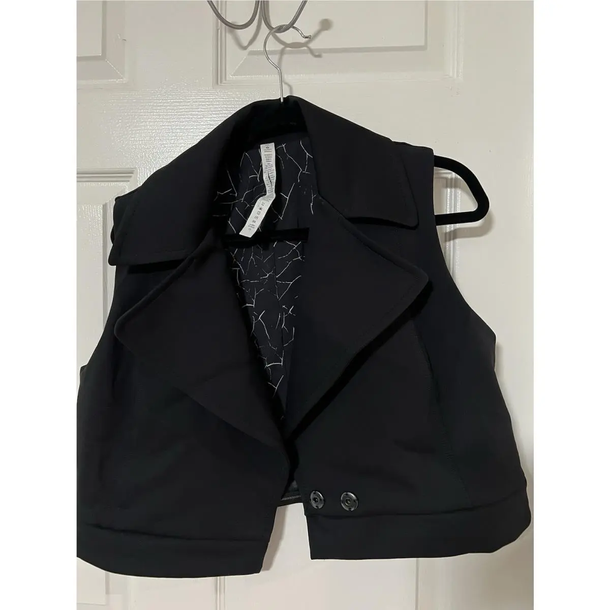 Lululemon clothing - Black 2