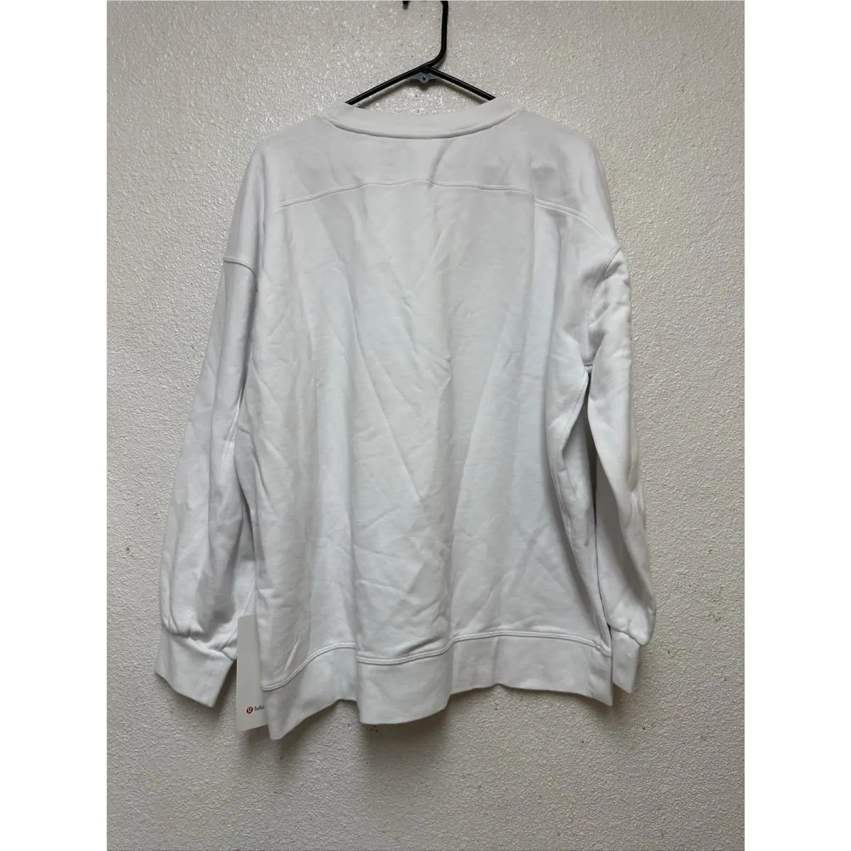 Lululemon clothing - White 3