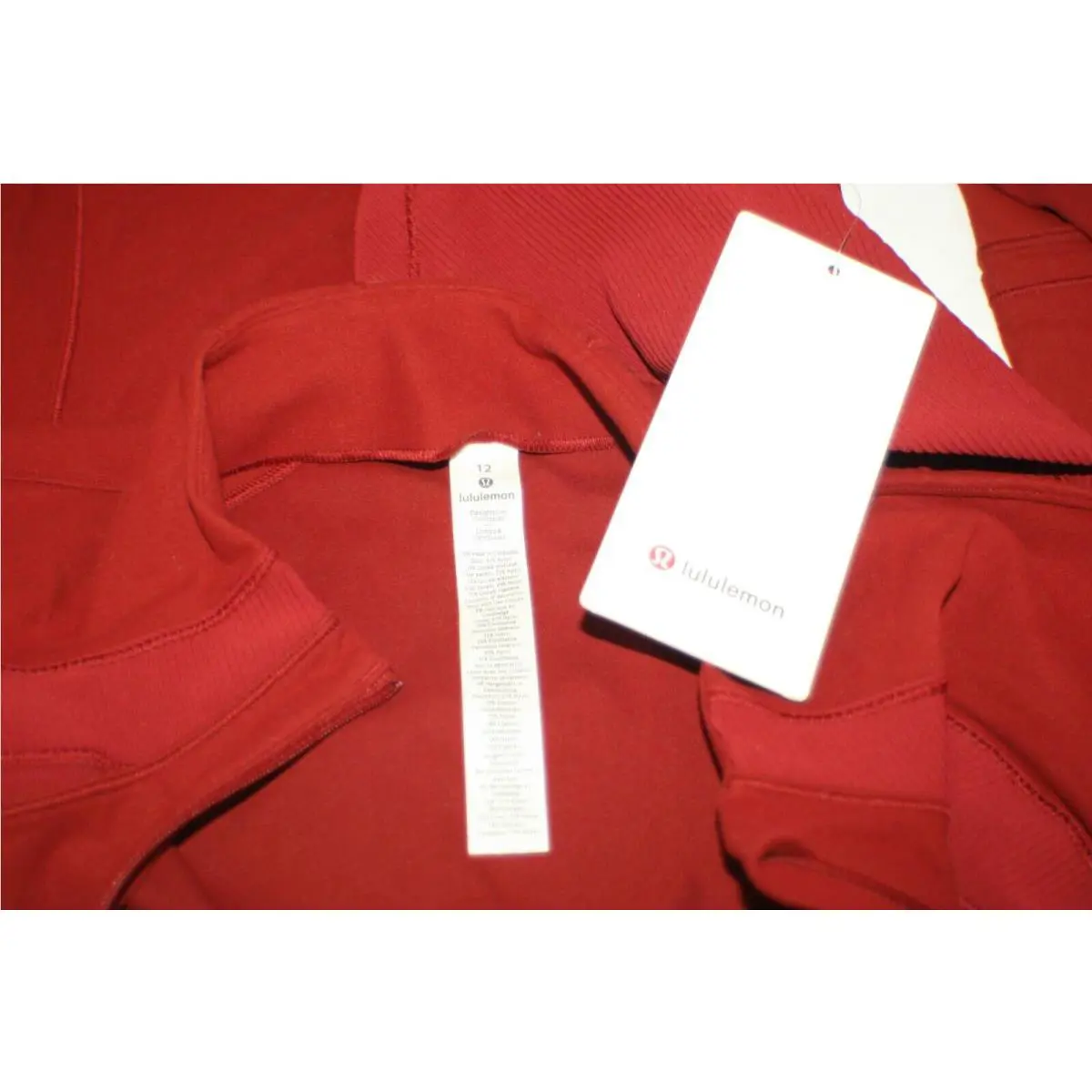 Lululemon clothing - Red 5