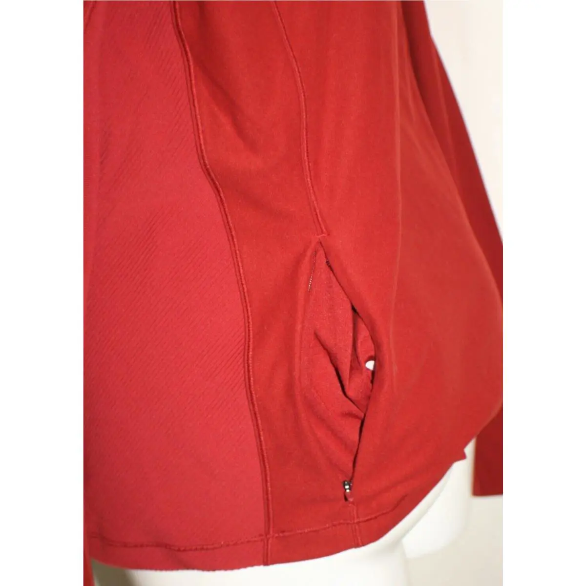 Lululemon clothing - Red 7