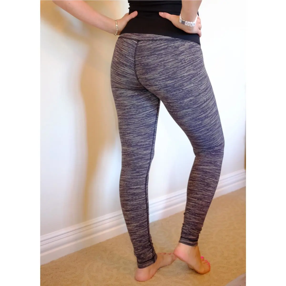 Lululemon clothing - We Are From Space Cashew Black 1