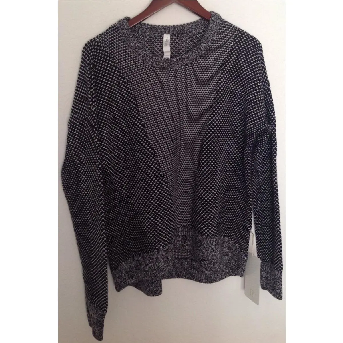 Lululemon clothing - Black/Gray 0