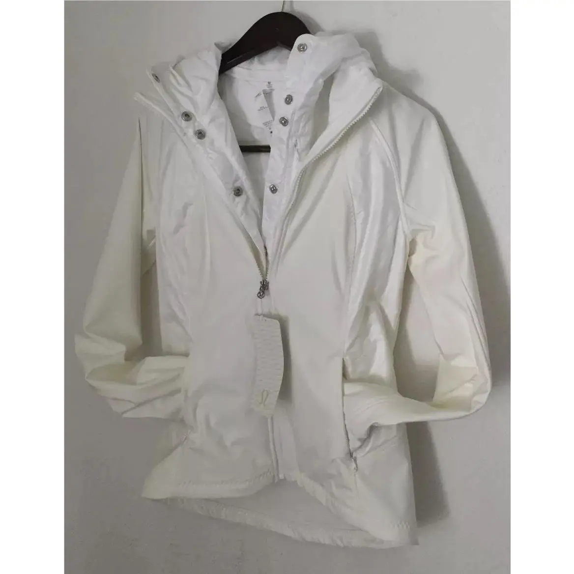 Lululemon clothing - White 1