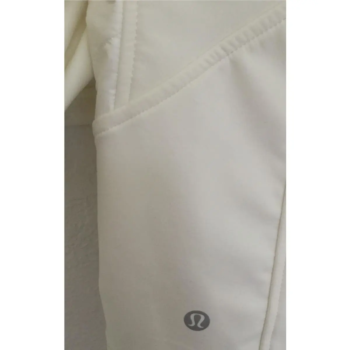 Lululemon clothing - White 7