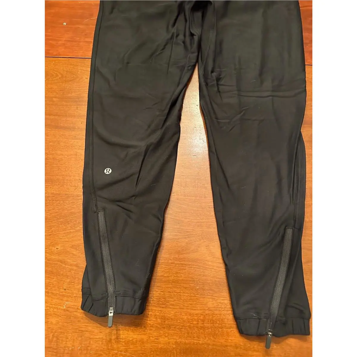 Lululemon clothing - Black 2
