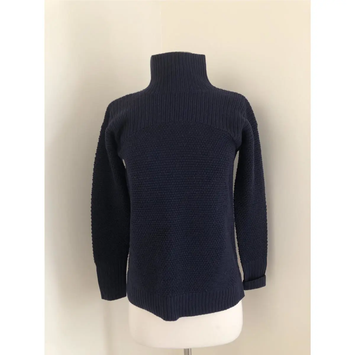 Lululemon clothing - Blue 3