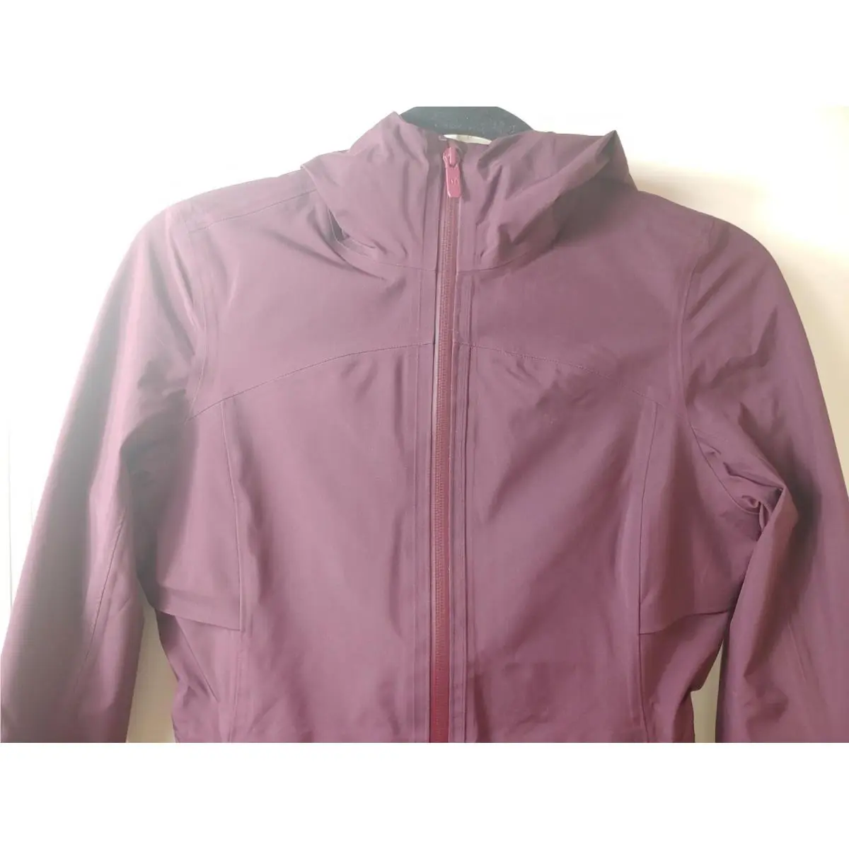 Lululemon clothing - Burgundy Cassis 0
