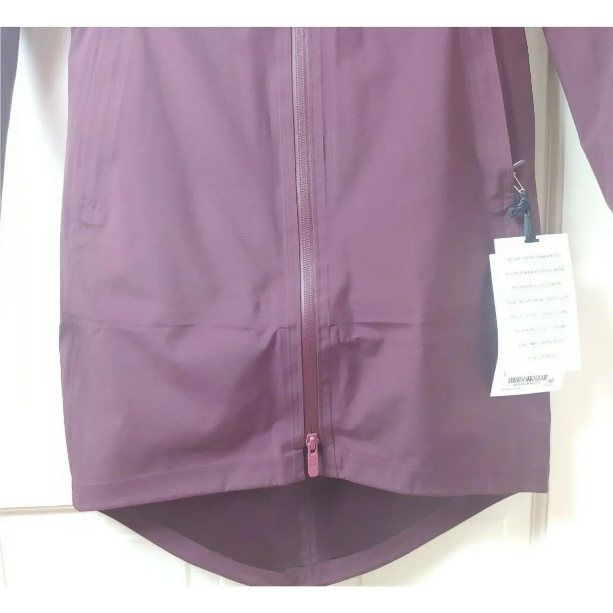 Lululemon clothing - Burgundy Cassis 1