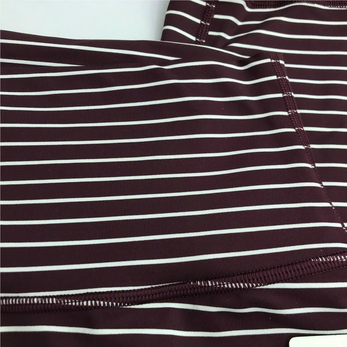 Lululemon clothing - Maroon 7