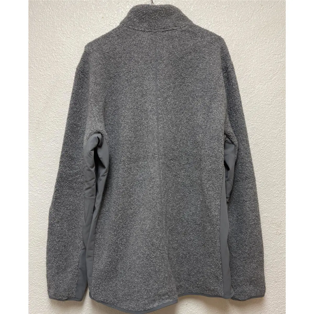 Lululemon clothing - Lululemon Tundra Trek - Tundra Trek - Gray 4