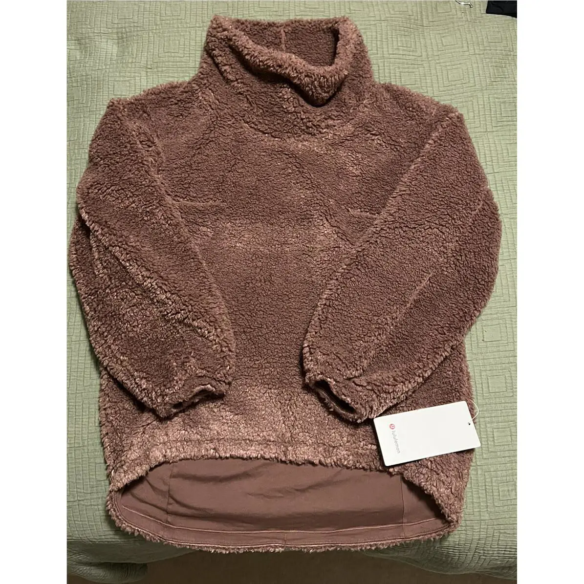 Lululemon clothing - Pink 1
