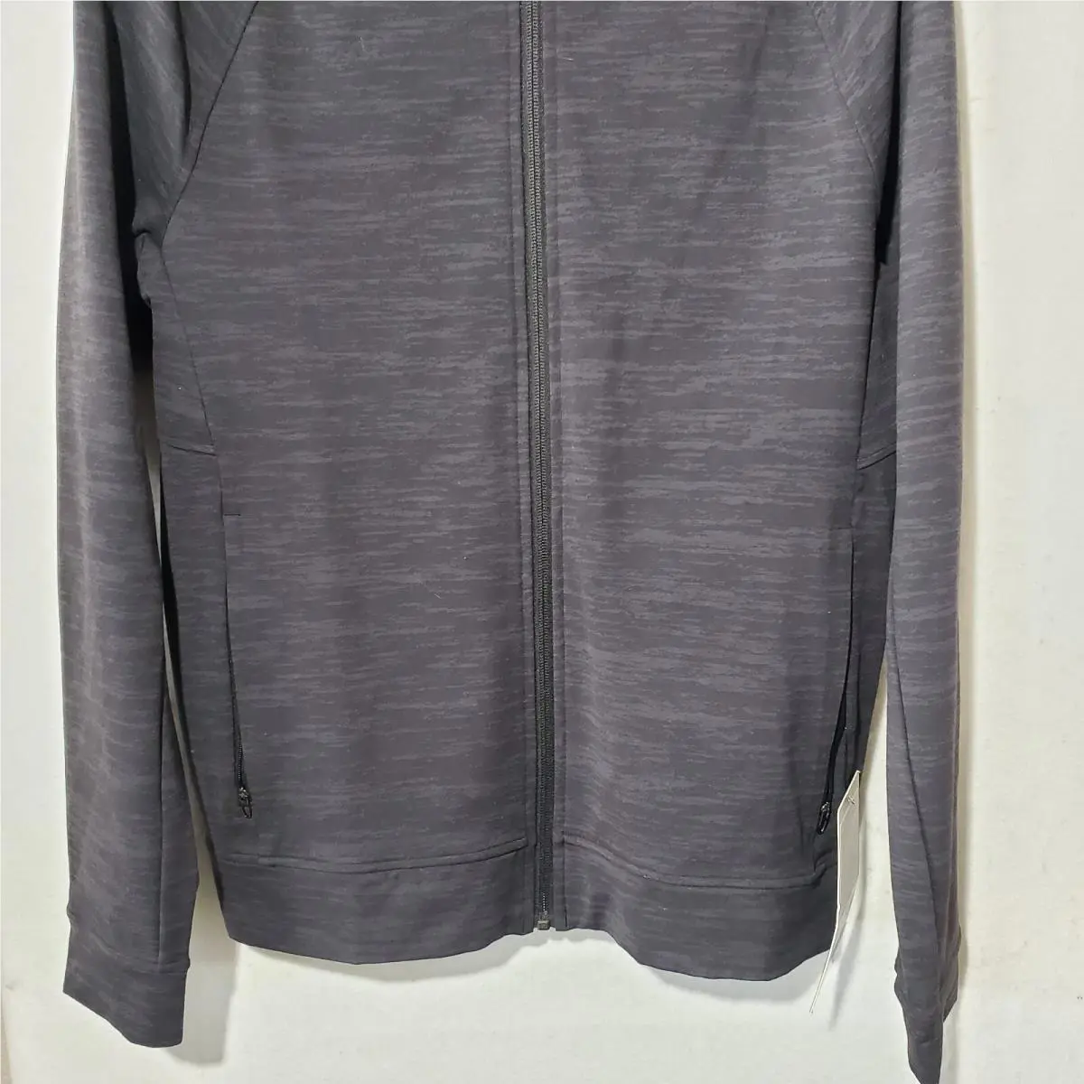 Lululemon clothing - Gray 1
