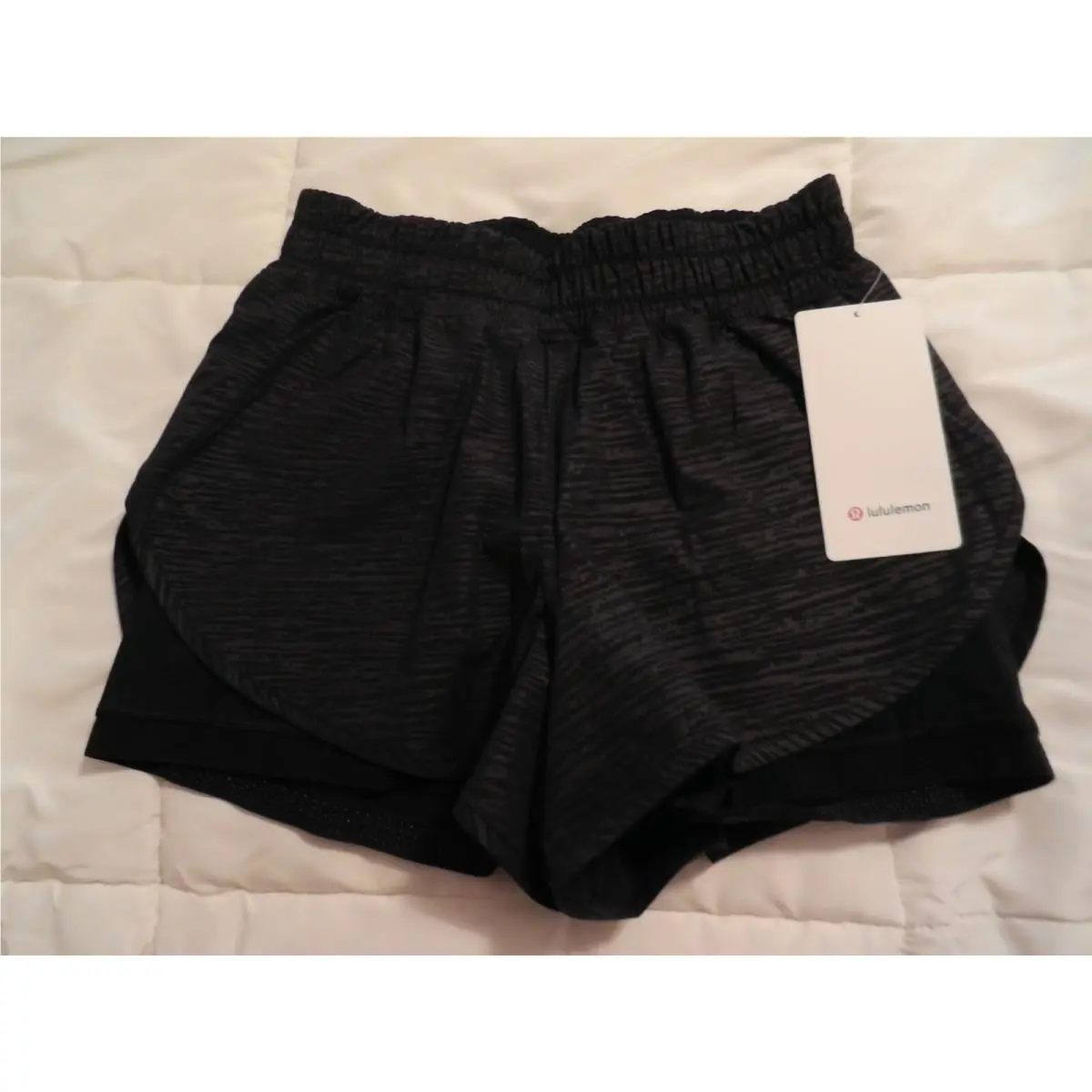 Lululemon clothing - SREM 3