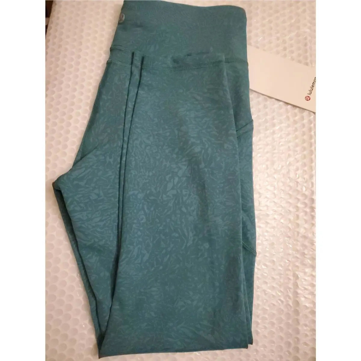 Lululemon clothing - Teal 3