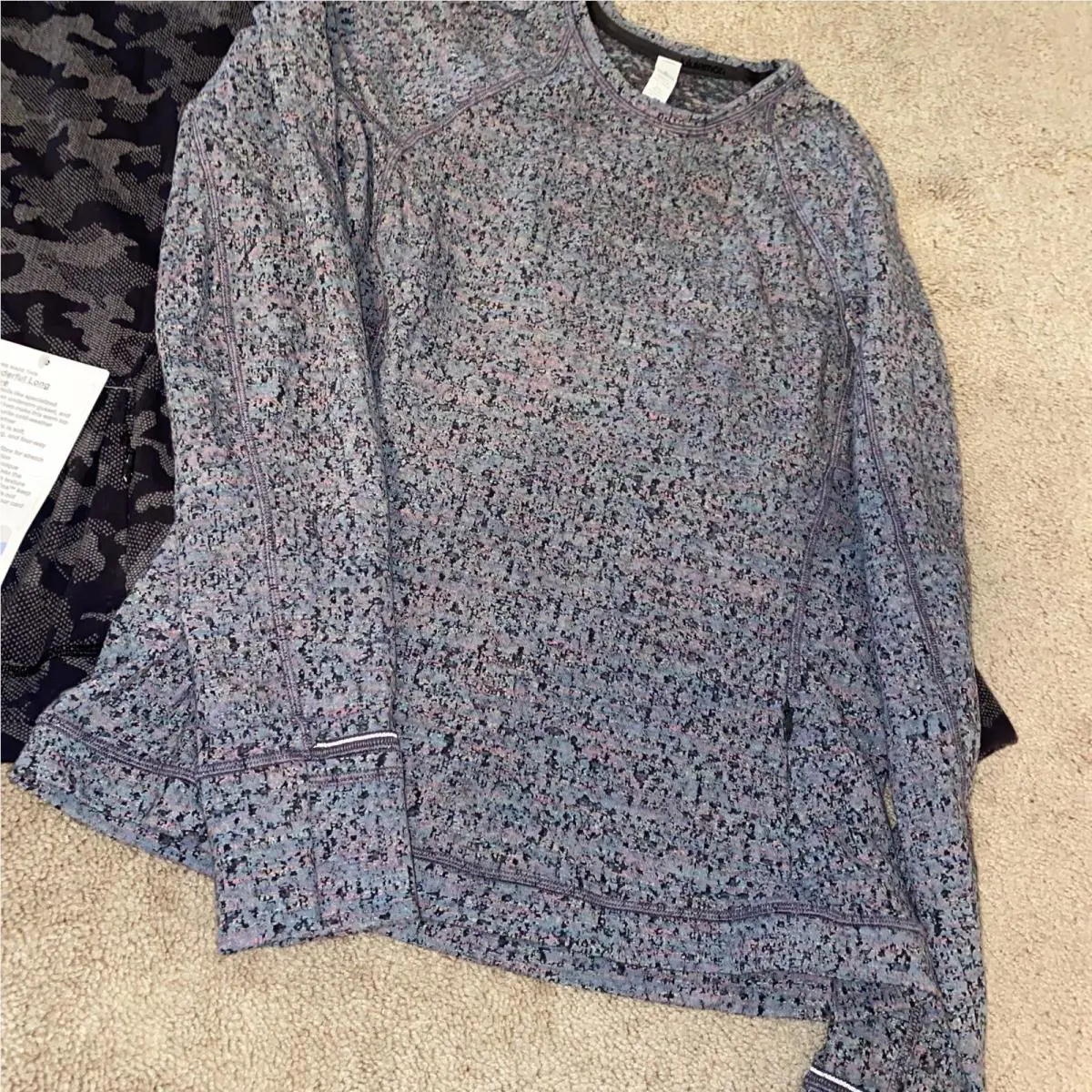 Lululemon clothing - Multicolor 1