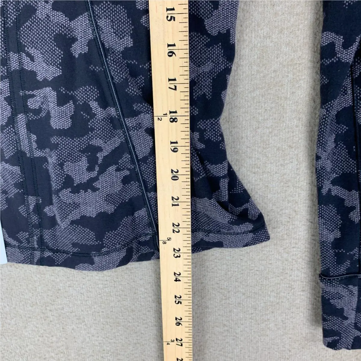 Lululemon clothing - Gray 8