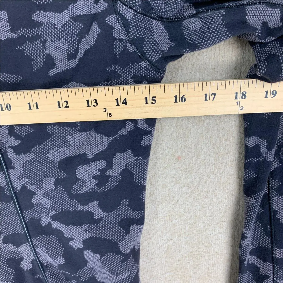 Lululemon clothing - Gray 6