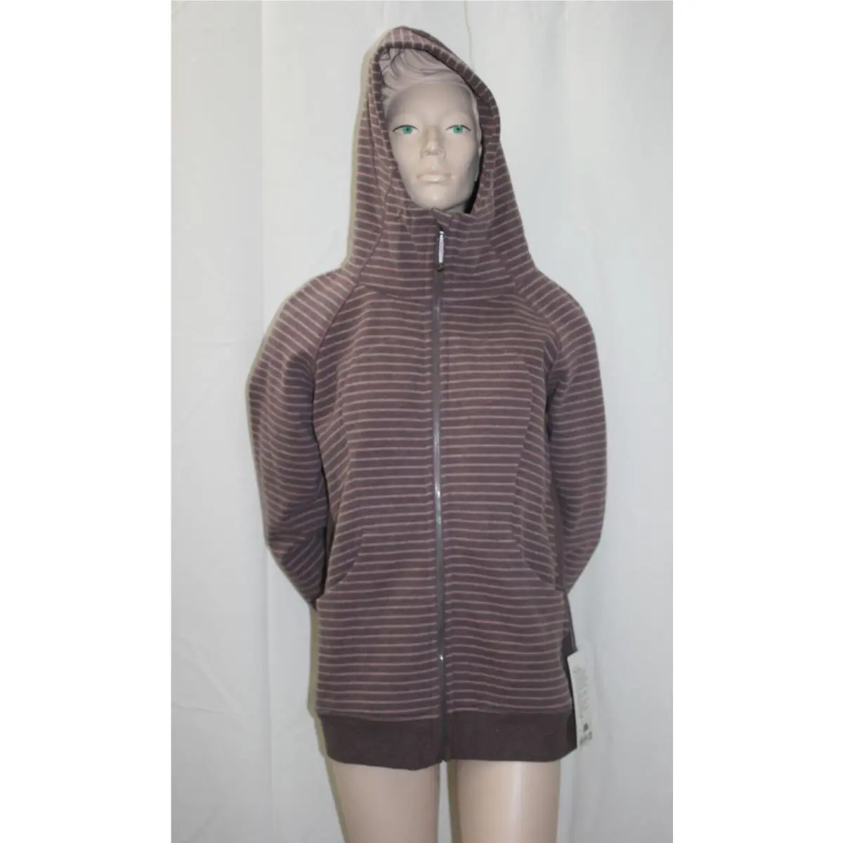 Lululemon clothing - Plum 0