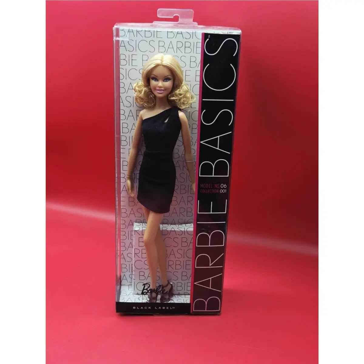 2009 Barbie Basics Model 06 00I Black Label Little Black Dress R9917