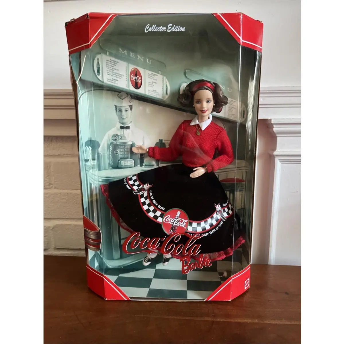 Coca-cola Diner Barbie Doll 1999 Mattel 24637 Box Damage