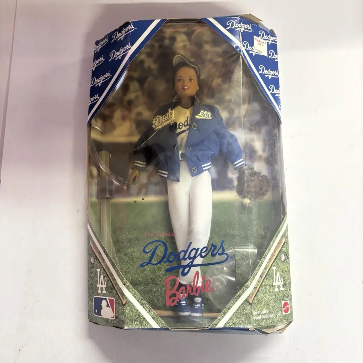 Los Angeles Dodgers Barbie 1999 Collector Edition African American 23882