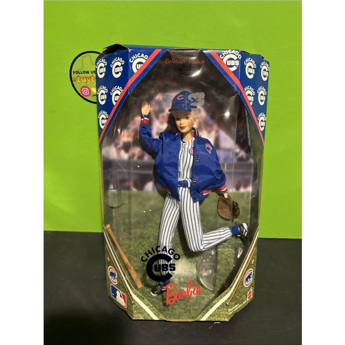 Mattel 1999 Barbie Chicago Cubs Collector Baseball 11 Fashion Doll Mlb