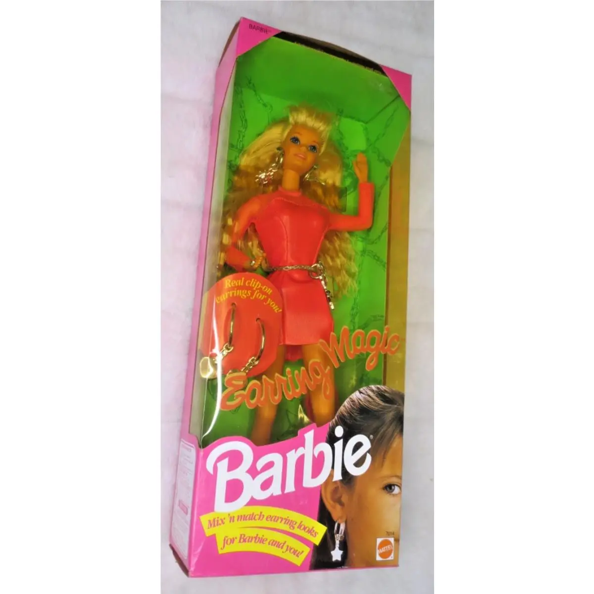 Gorgeous Vintage Earring Magic Barbie Doll 7014 in Box