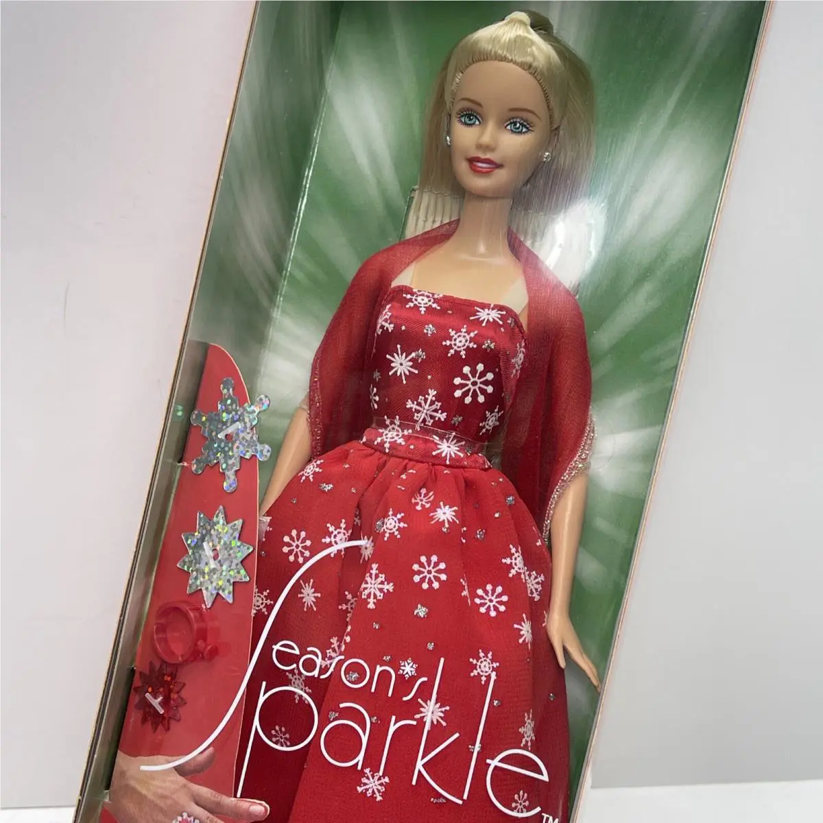 Seasons Sparkle Barbie Christmas Holiday Doll w/ Ring 55198 Mattel Vtg 2001