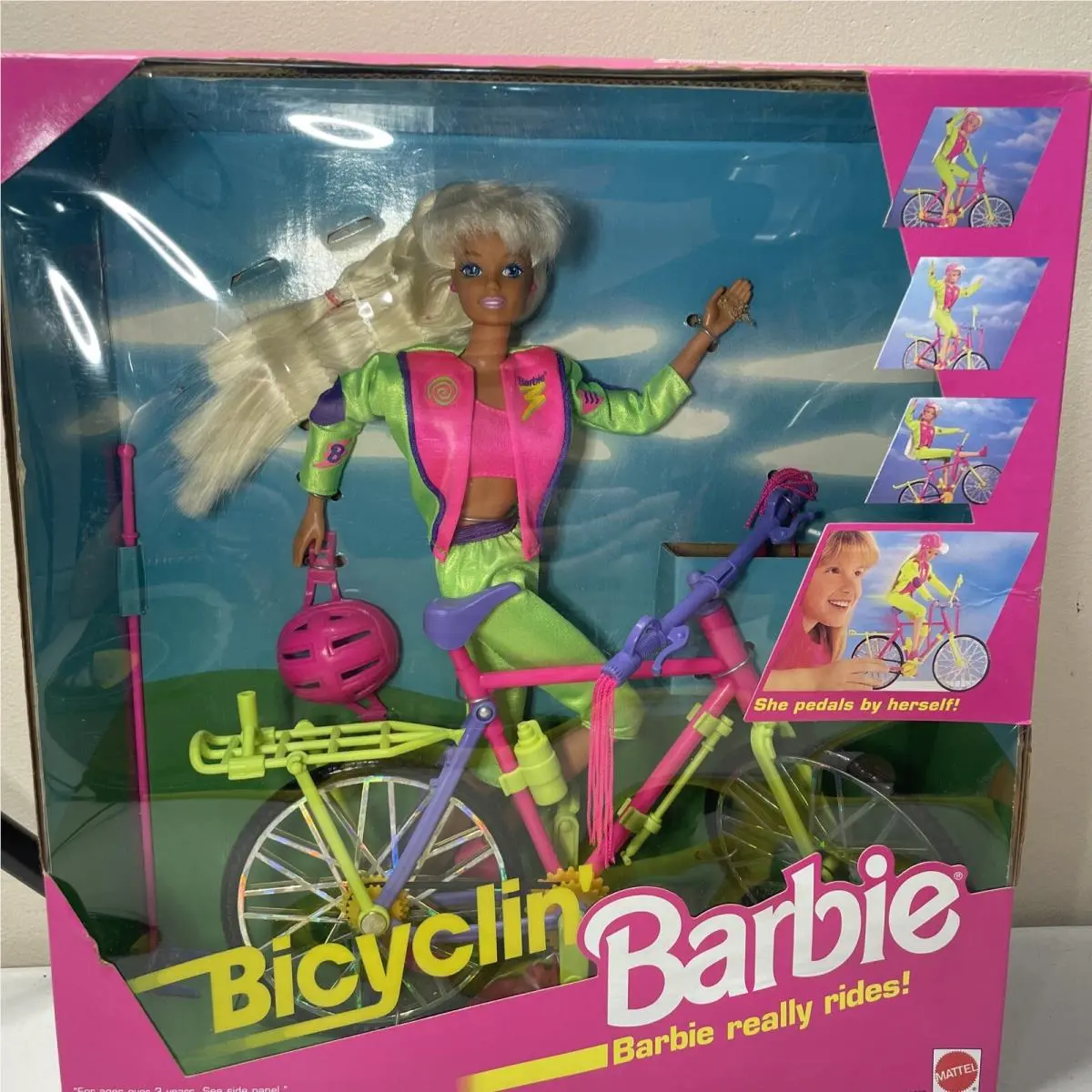 Bicyclin` Barbie Doll 1993 Mattel 11689 Bike Doll Outfit