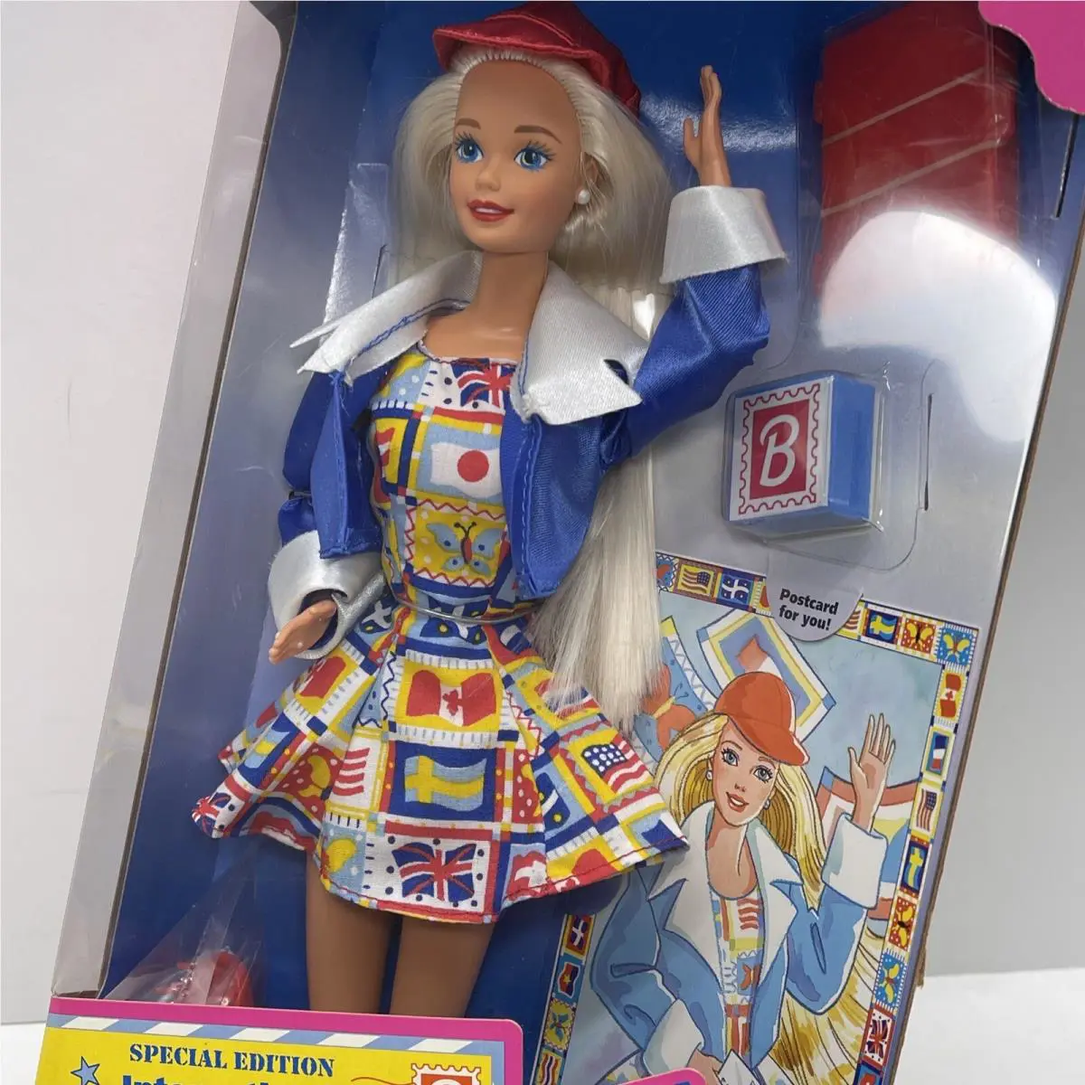 International Pen Friend Barbie Special Edition 13558 Mattel Vintage 1995