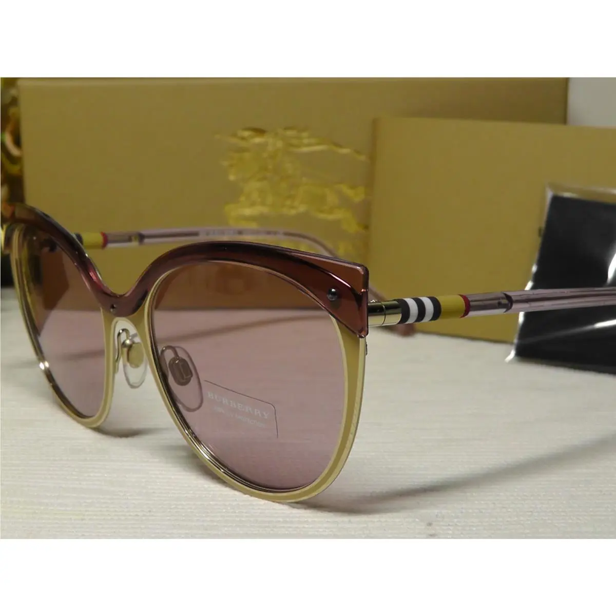 Burberry BE3096 128284 Heritage Cat Eye Beige/gold Frame Sunglasses 55 17 140
