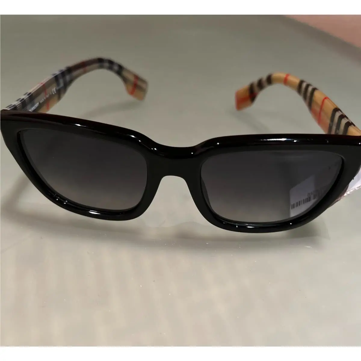 Burberry Sunglasses Be433553 Black Frame Burberry Print Temple