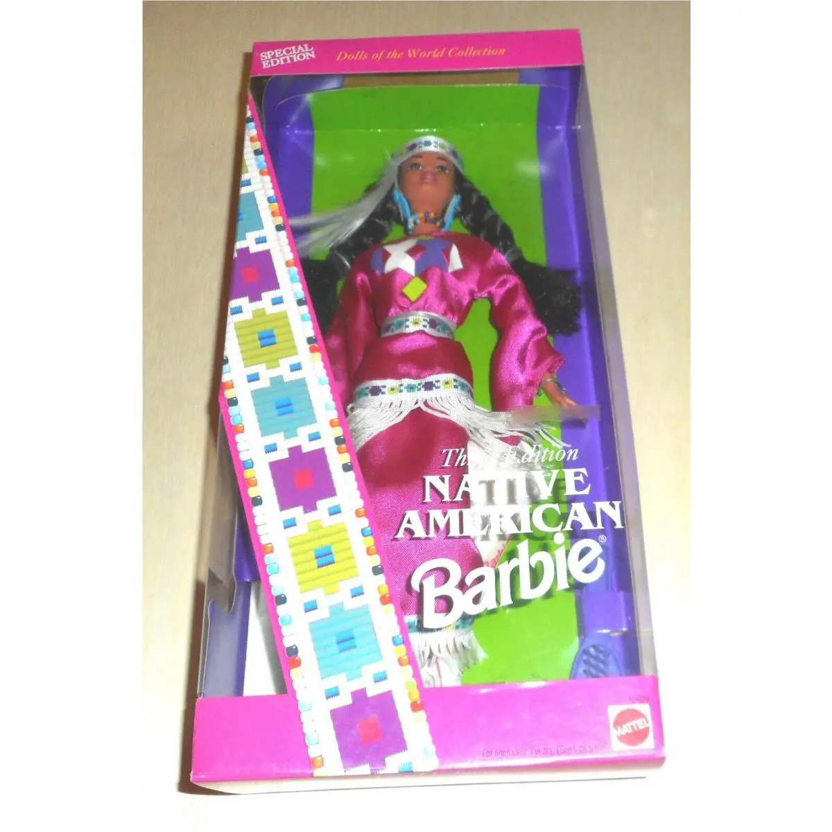 Lqqk 1994 Mattel 12699 Native American Barbie Doll