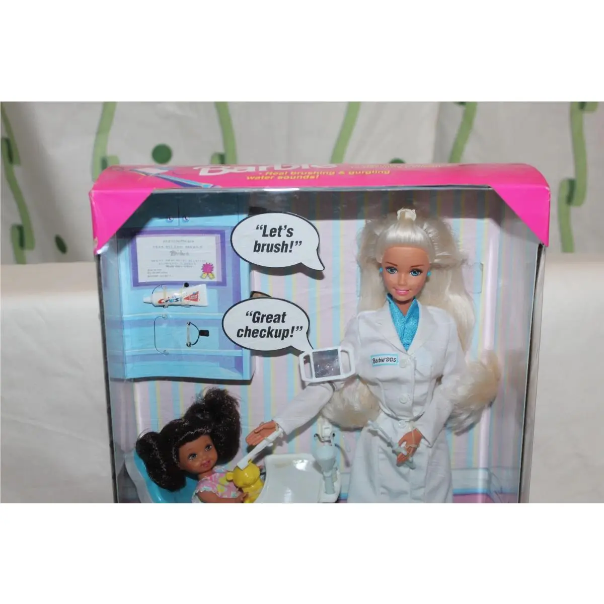 Dentist Barbie and Blonde Patient Doll Set with Dental Chair 1997 Mattel 17255