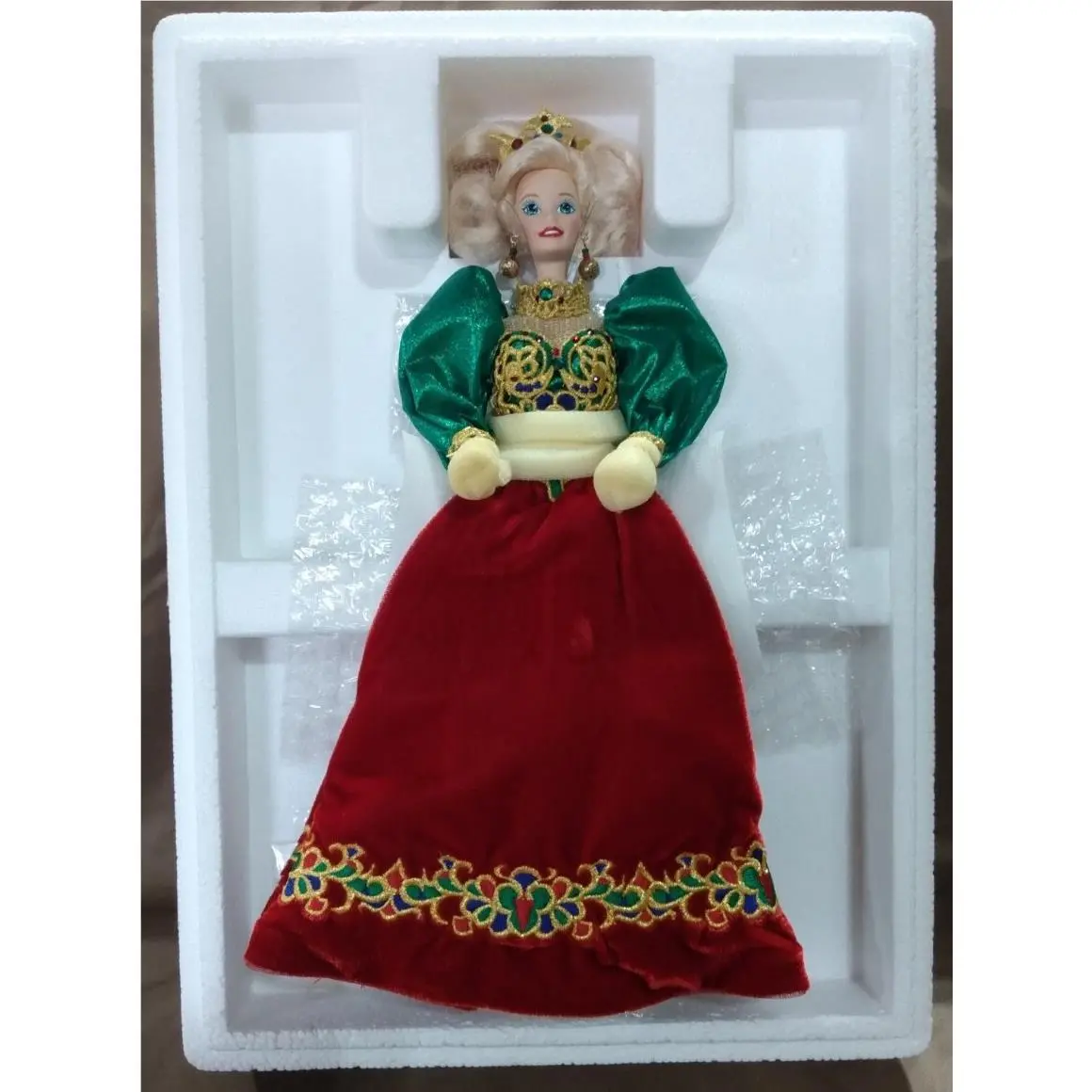 1995 Mattel Barbie Holiday Jewel 14311-9993 Mint W/original Shipping Box