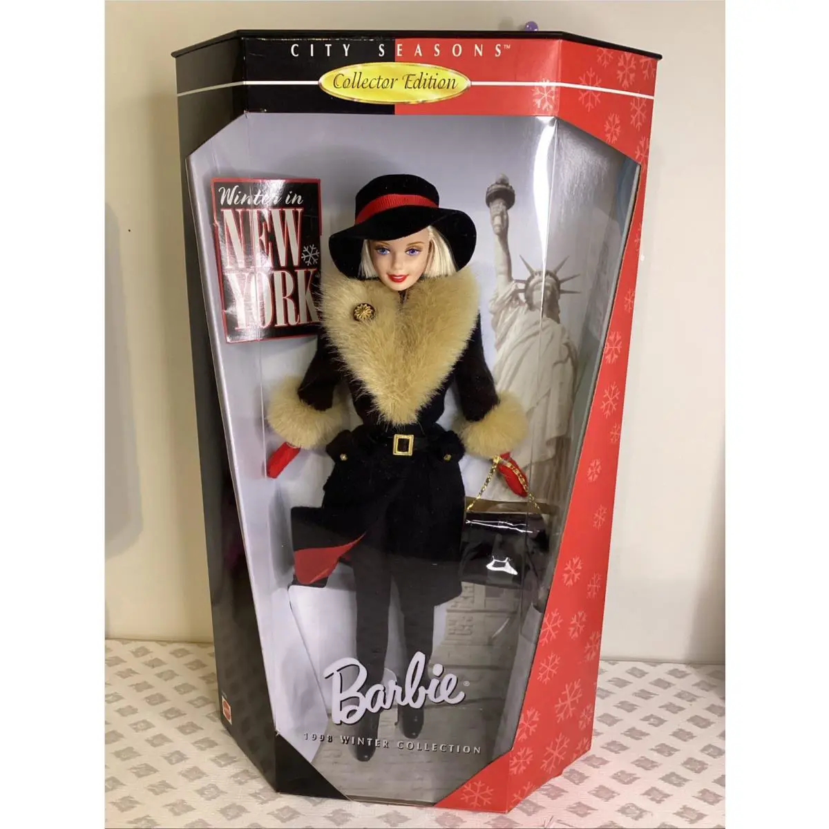 1998 Winter Collection Winter In York Barbie City Seasons Collector 19429