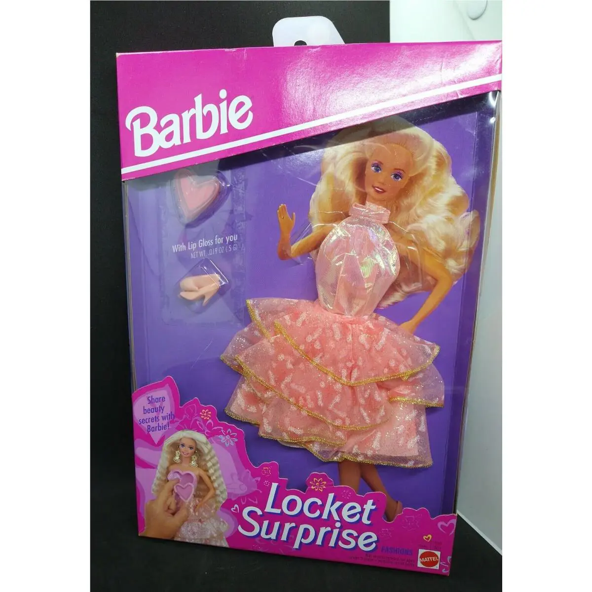 1993 Barbie Locket Surprise Dress Fashions Lip Gloss Ruffles Mattel 11559