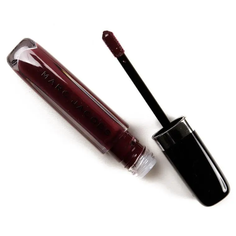 : Enamored Hi-shine Lip Gloss. Colors Added Now $18-$110 350 SUPA DUPA FLY (BOX END DAMAGE) by Marc Jacobs