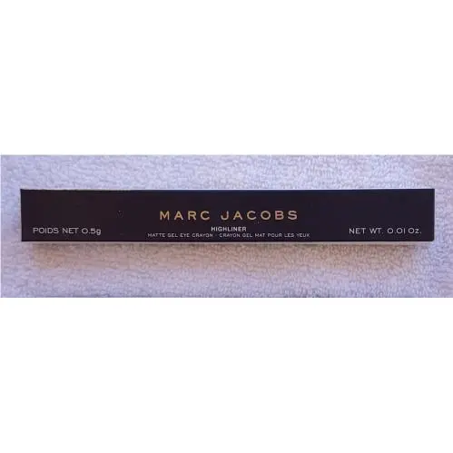 Marc Jacobs Highliner Matte Gel Crayon 47 Fine Wine Fine Wine Eyeliner Burgundy