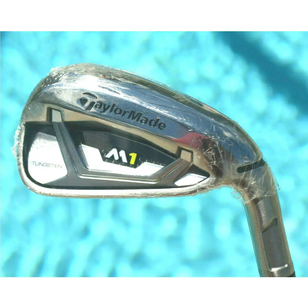 TaylorMade  - M1 (UPC: 888167551500) 4