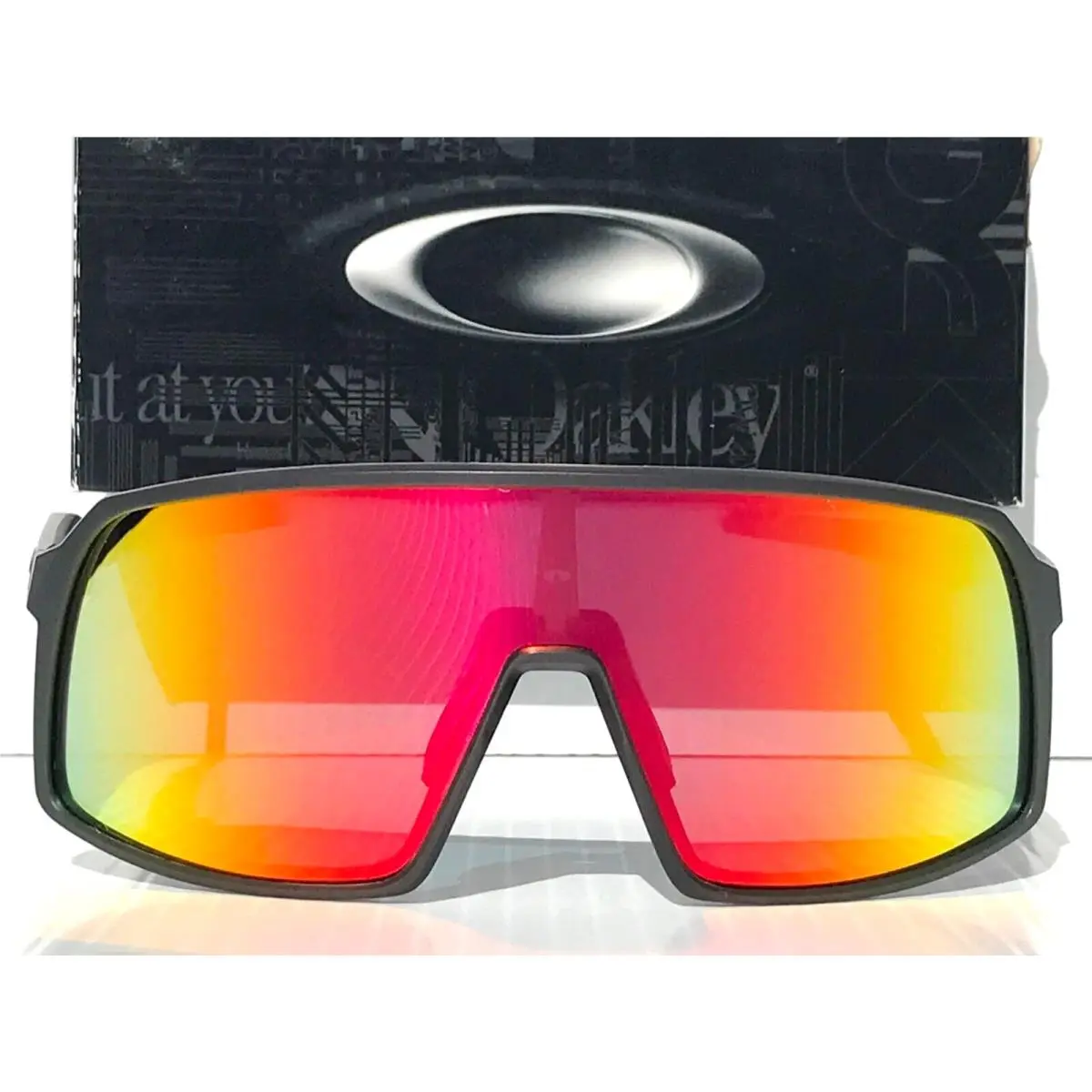 Oakley Sutro Matte Grey Carbon Polarized Galaxy Magenta Lens Sunglass 9406