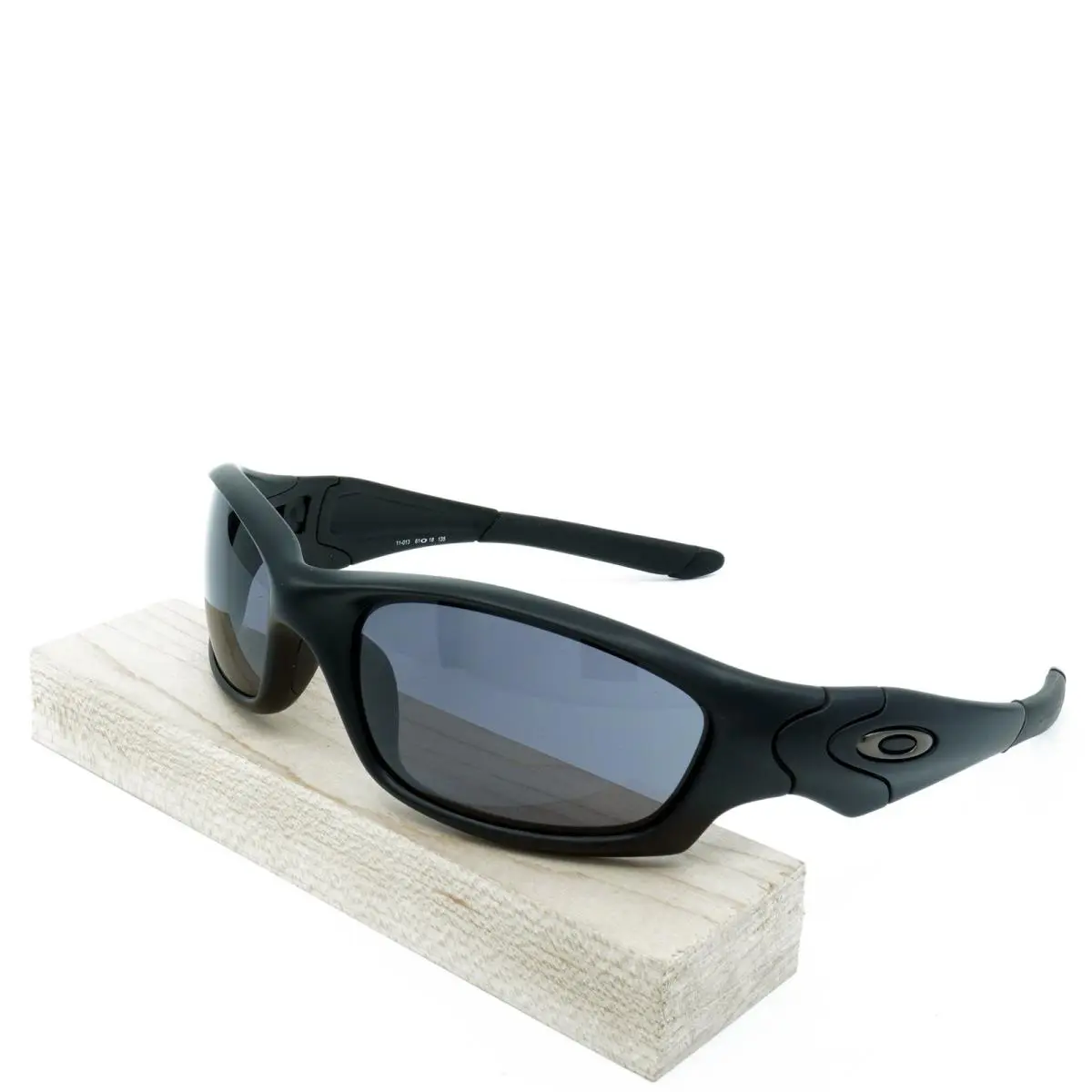 11-013 Mens  Straight Jacket Sunglasses by Oakley
