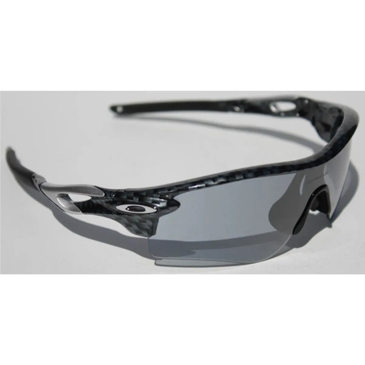 Oakley Radarlock Path Asian Fit Sunglasses Carbon Fiber/slate Iridium OO9206-11 - Frame: Carbon Fiber, Lens: Gray