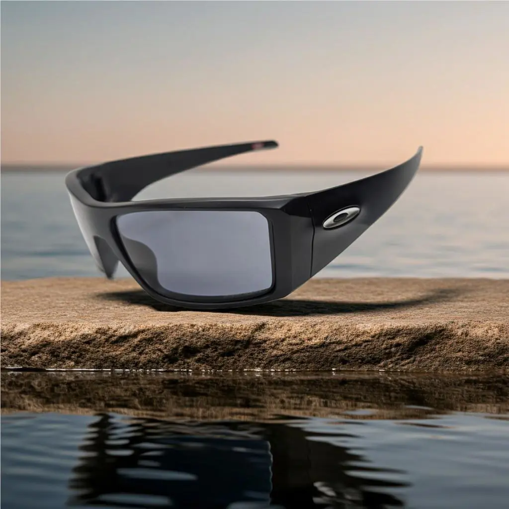 Oakley Sunglasses Heliostat Matte Black Prizm Grey Lens - Frame: Black, Lens: Gray