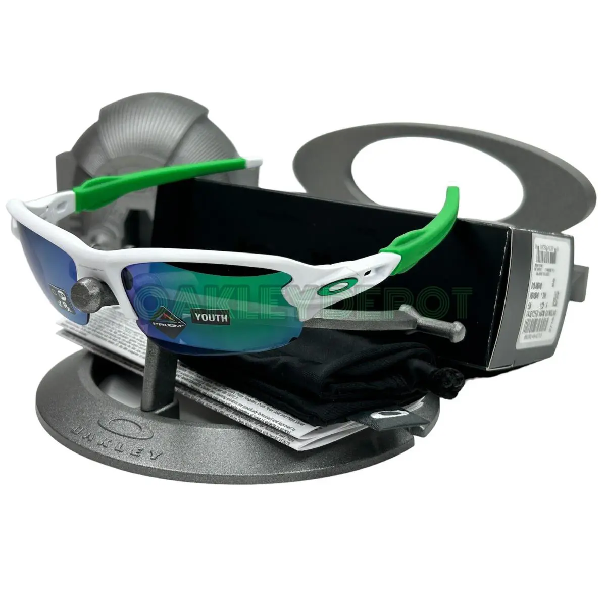 Flak Xxs 0J9008 Matte White/prizm Jade Youth Sunglasses 168 by Oakley
