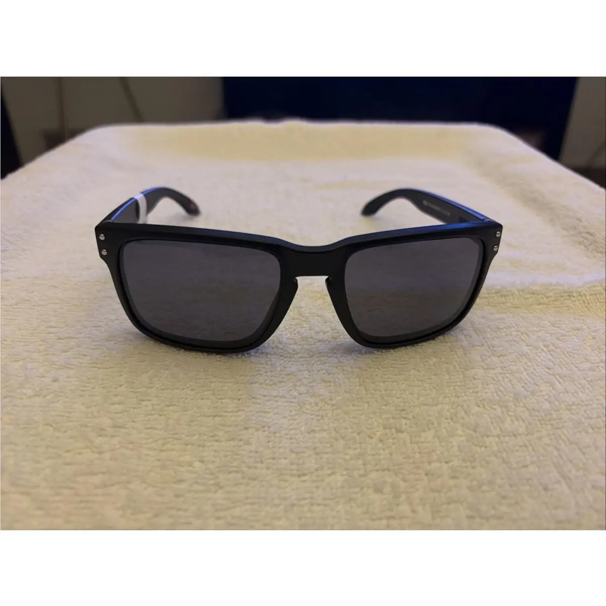 Oakley Sunglasses Holbrook CL 009102-E855 Size 57-18-137