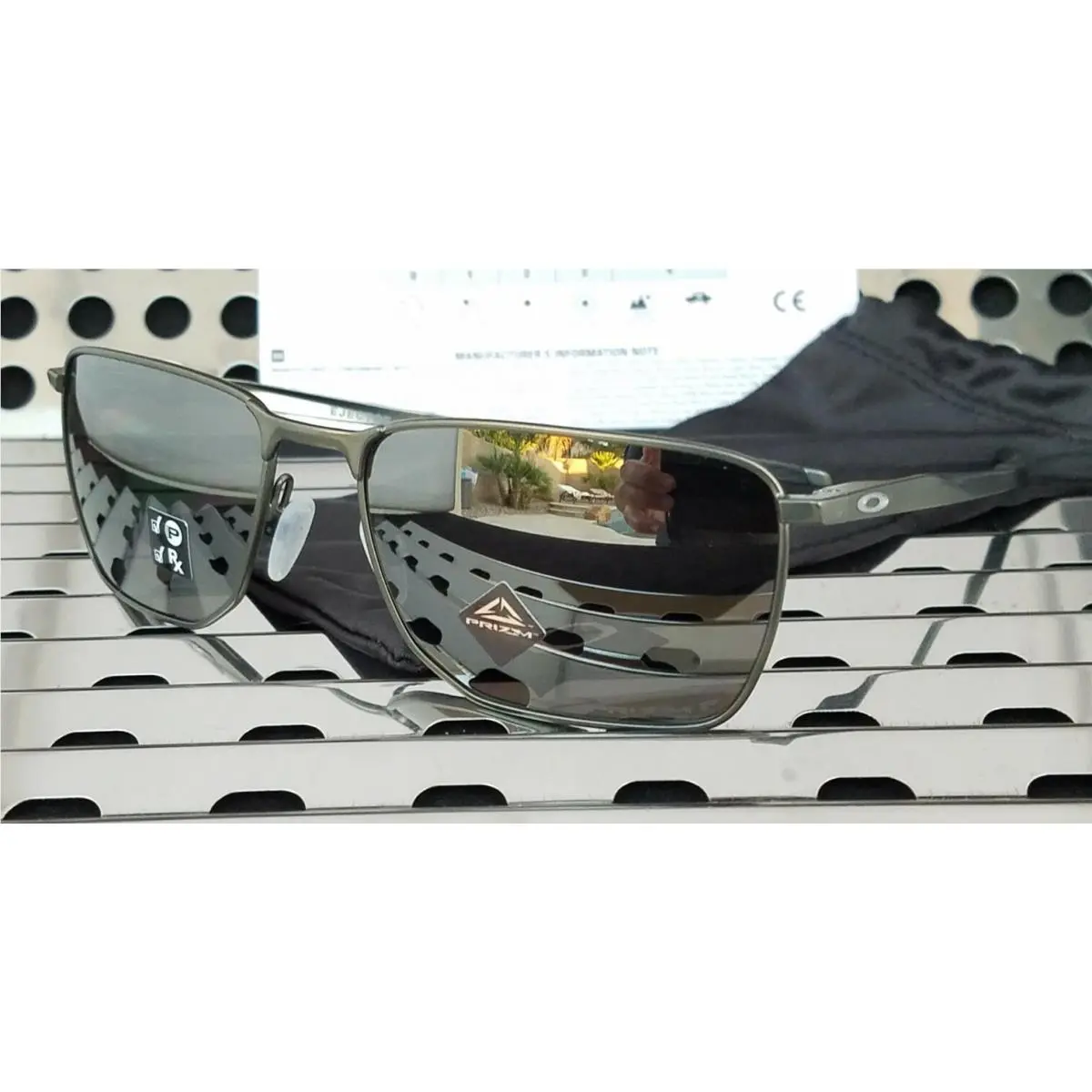 Oakley Ejector Sunglasses 4142-0358 Carbon w/ Prizm Black Polarized