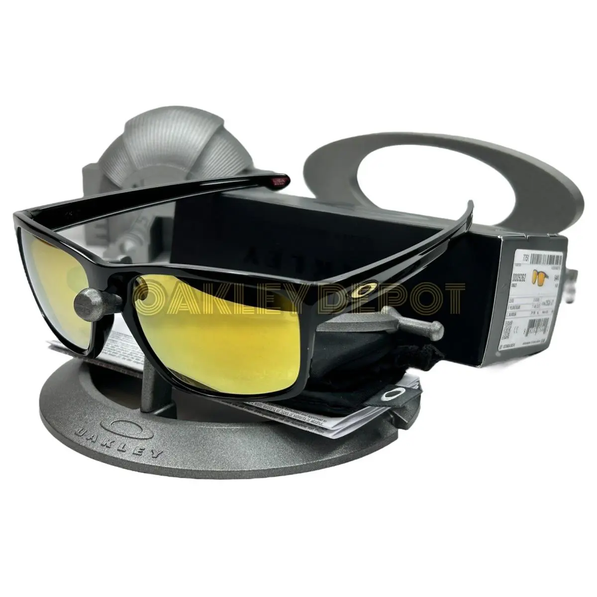 Sliver Sunglasses Polished Black/24K Gold OO9262-05 by Oakley